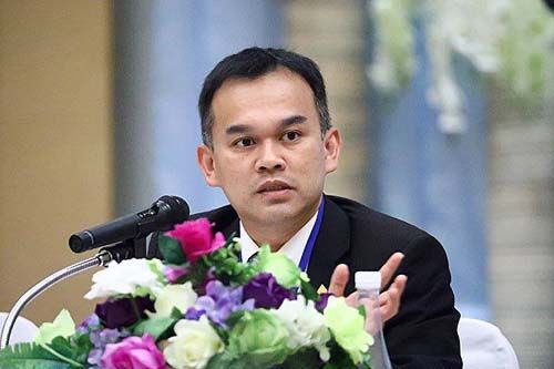 ฉันทานนท์  วรรณเขจร  