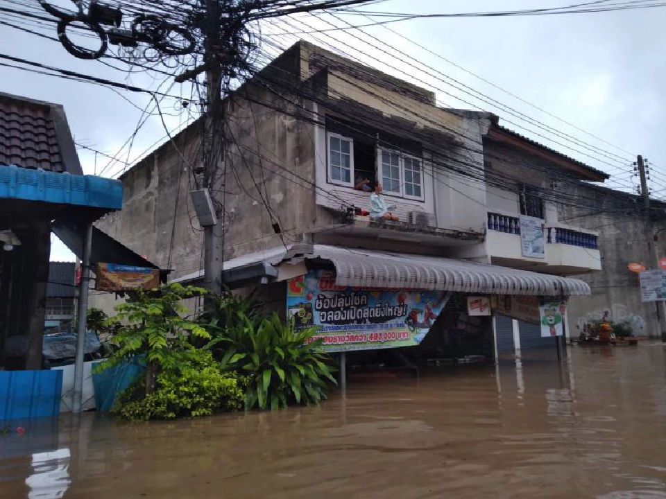 สั่ง “เจ้าท่า”  ตั้งศูนย์ประสบภัยปากช่อง  หลังน้ำป่าท่วมบ้าน