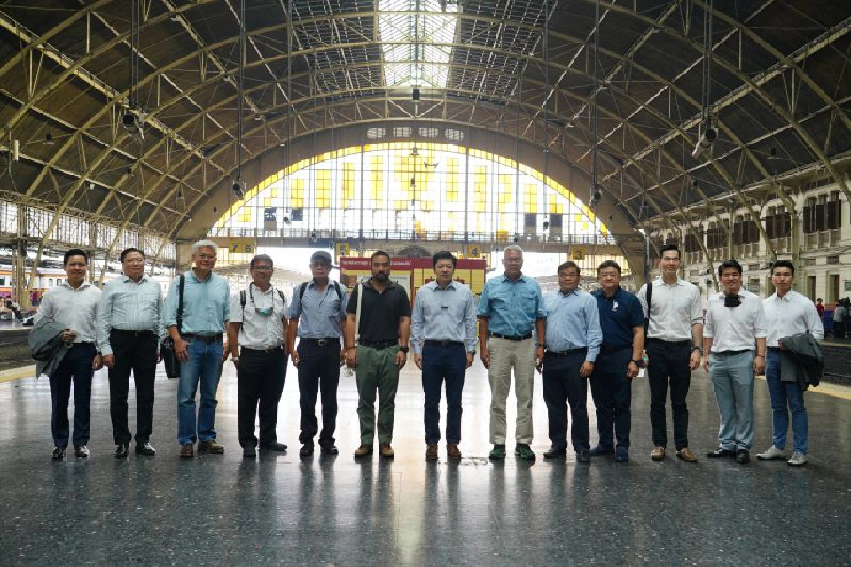บิ๊กซีพีนำทัพผู้บริหาร สำรวจเส้นทางรถไฟเชื่อม 3 สนามบิน