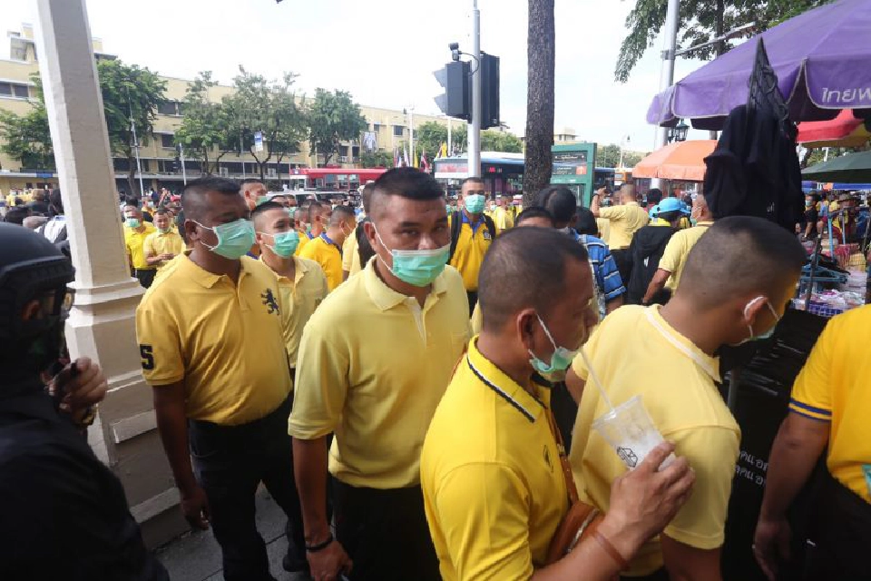 ประมวลภาพ 14 ตุลาคม 2563 หลายกลุ่มทยอยยึดพื้นที่ราชดำเนิน