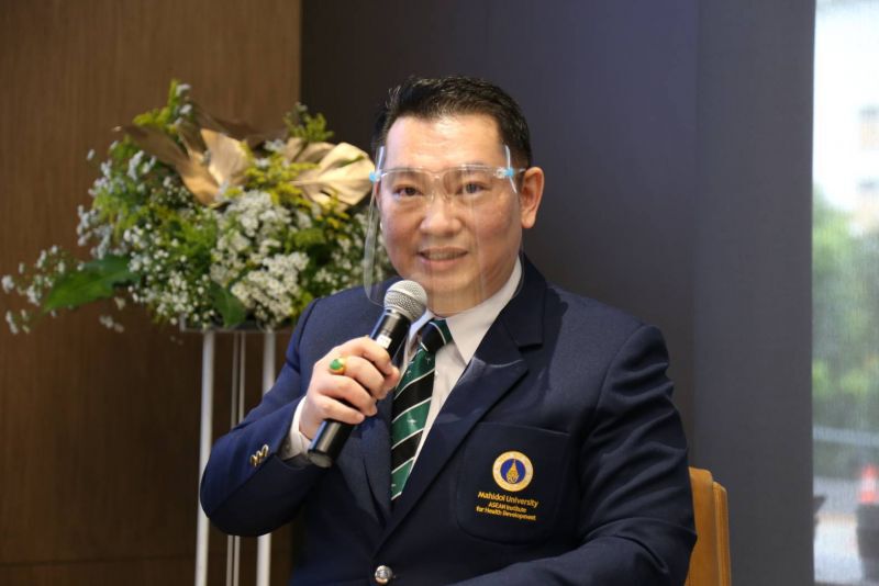 ผู้ช่วยศาสตราจารย์ ดร. นายแพทย์ภูดิท เตชาติวัฒน์