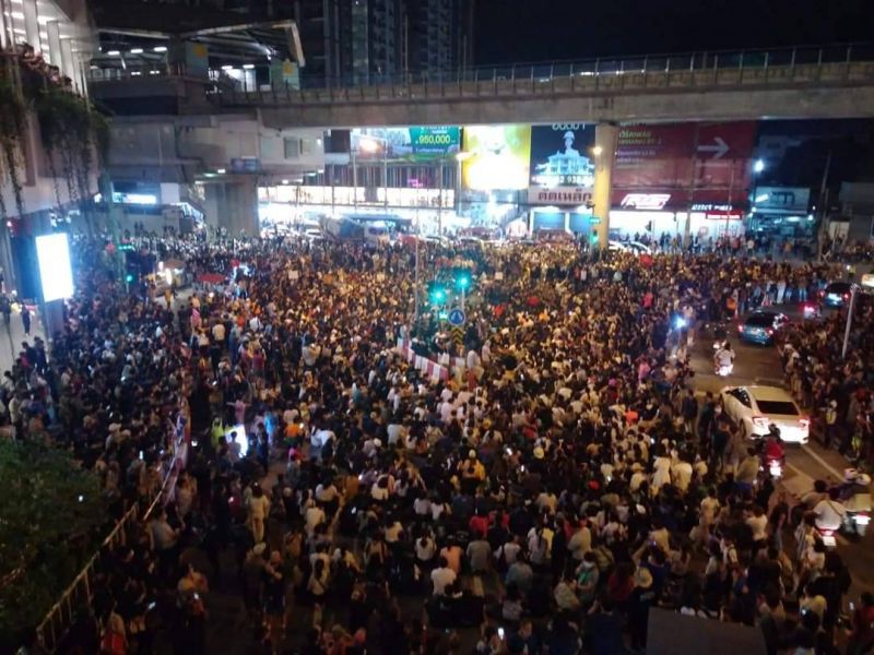 ประมวลภาพ #ม็อบ20ตุลา คณะราษฎร