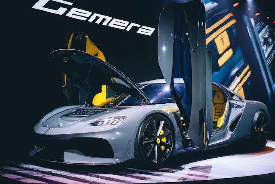 Koenigsegg Gemera ราคา 108 ล้านบาท