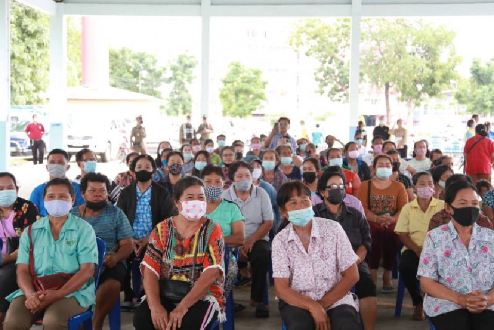 “นิพนธ์”รุดช่วยผู้ประสบภัยน้ำท่วมบ้านโป่ง ราชบุรี