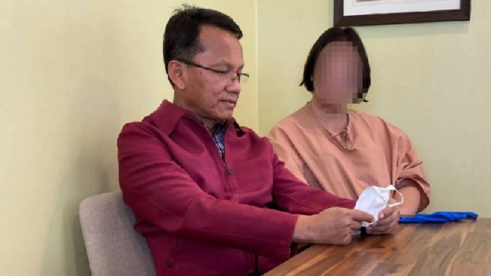 เปิดภาพ รมว.ยุติธรรม เข้าเยี่ยม “ 3 แกนนำคณะราษฎร”