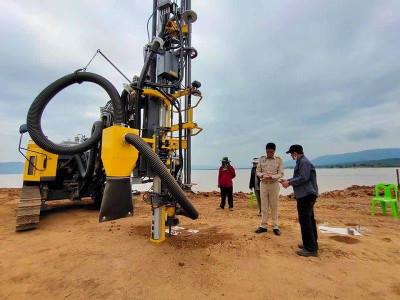 กรมชลฯเร่งเจาะทดสอบรั่วซึมแนวสันเขื่อนห้วยยาง