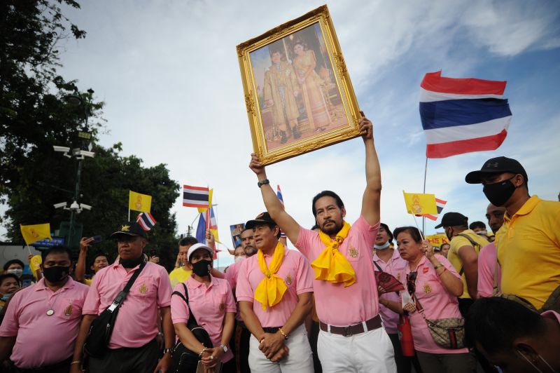 “บิณฑ์ บรรลือฤทธิ์” ลั่นคิดต่างทางการเมืองได้ แต่เรื่องสถาบันไม่ยอม