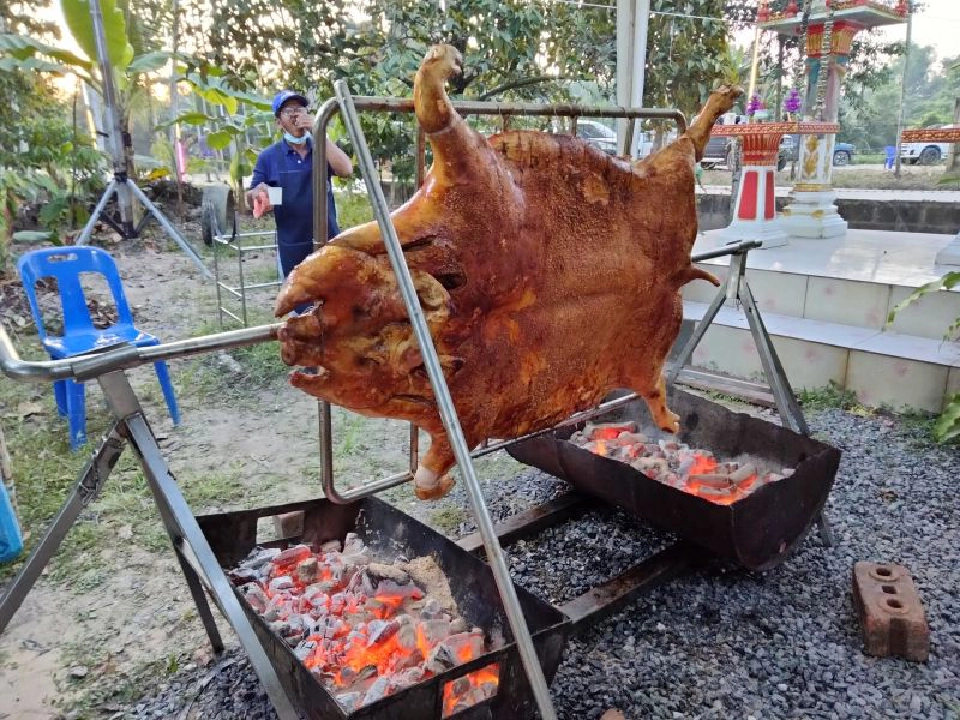  “ลำยอง”หมูย่างแกลงบุกตลาด "เปิดสอน-รับย่าง"ทั่วประเทศ