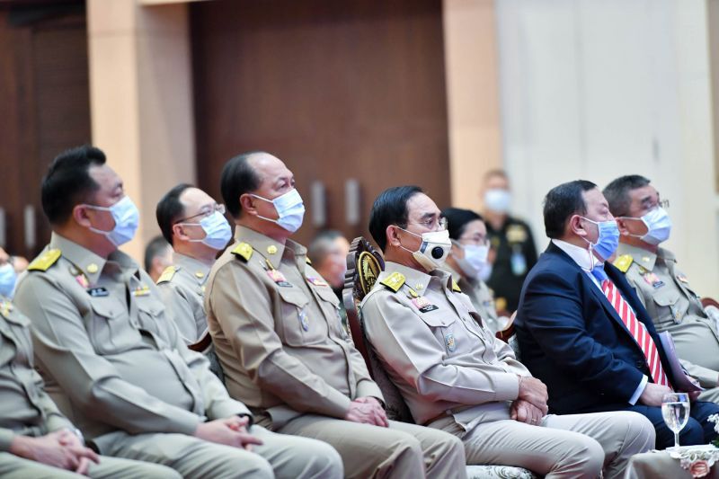 "นายกฯ" สั่งกอ.รมน. ลุยแก้ปัญหาภัยคุกคาม - พิทักษ์รักษาเทิดทูนสถาบันฯ 