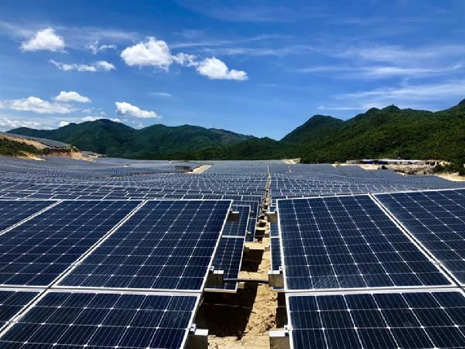 อีสเทอร์น พาวเวอร์ฯ ปิดงบไตรมาส 3 ด้วยรายได้กว่า 1.6 พันล้านบาท