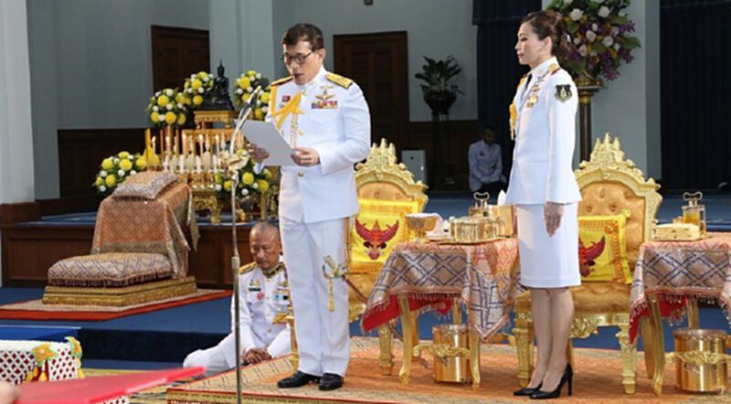 “ในหลวง” พระราชทานพระบรมราโชวาท แก่นักเรียนนายร้อยฯ “ในหลวง” พระราชทานพระบรมราโชวาท แก่นักเรียนนายร้อยฯ