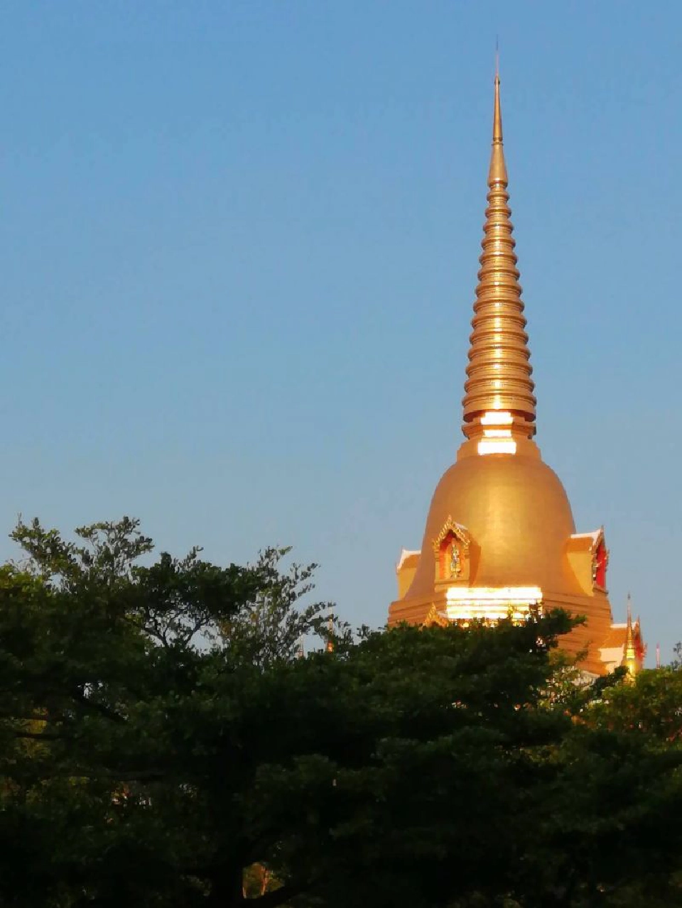 พุทธศิลป์​ พุทธธรรม​ เปลี่ยนใจผู้คน