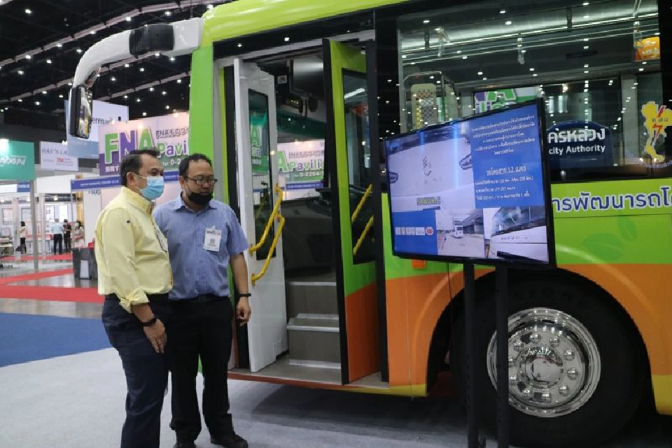 “รมว.ศธ.”เล็งปรับปรุงคุณภาพรถรับ-ส่งนักเรียน