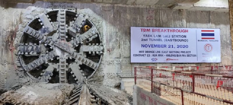  รถไฟฟ้า สายสีสีส้ม ตะวันออก สร้าง คืบ71.38% วิ่งรถได้ปี67 