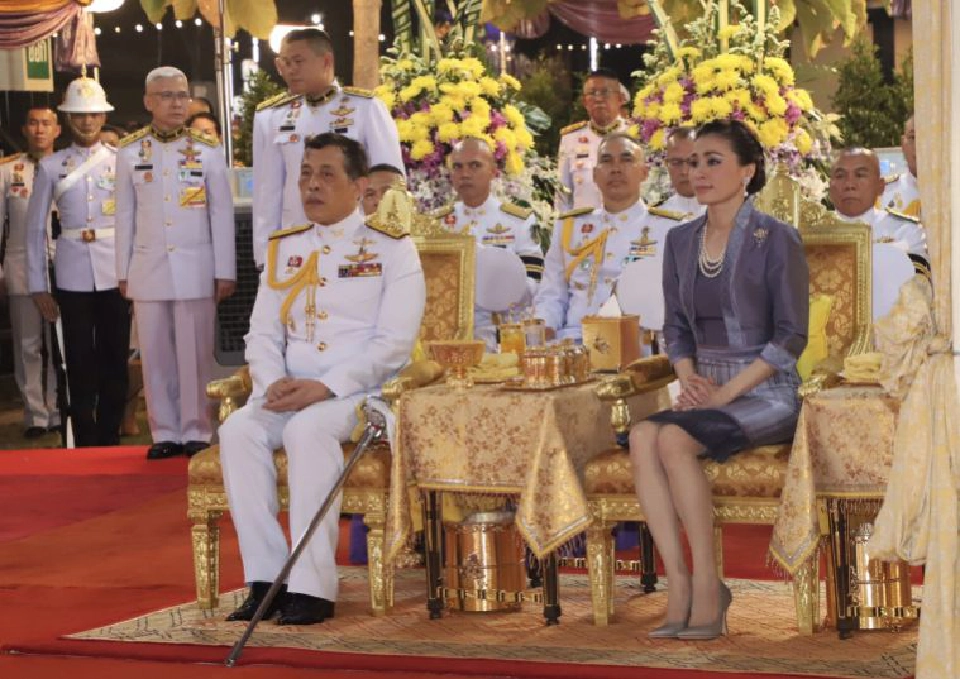 "ในหลวง-พระราชินี" ทรงวางศิลาฤกษ์ เปิดอาคารที่ทำการศาลแขวงพระนครศรีอยุธยา