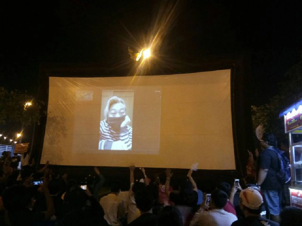 "คนเสื้อแดง" ผนึก "ม็อบคณะราษฎร" จัดชุมนุมถนนอักษะ 