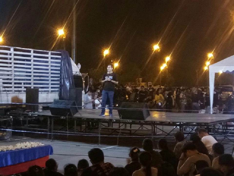 "คนเสื้อแดง" ผนึก "ม็อบคณะราษฎร" จัดชุมนุมถนนอักษะ 