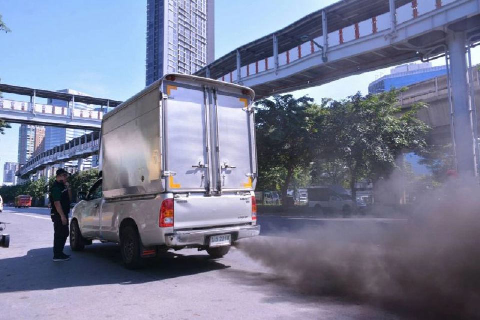 “วราวุธ” ชวนคนไทยช่วยลดฝุ่น PM2.5