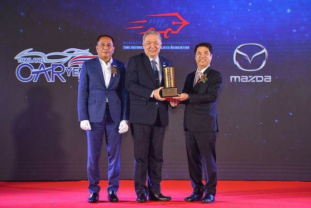 Mazda CX-30 คว้า Thailand Car of The Year 2020 