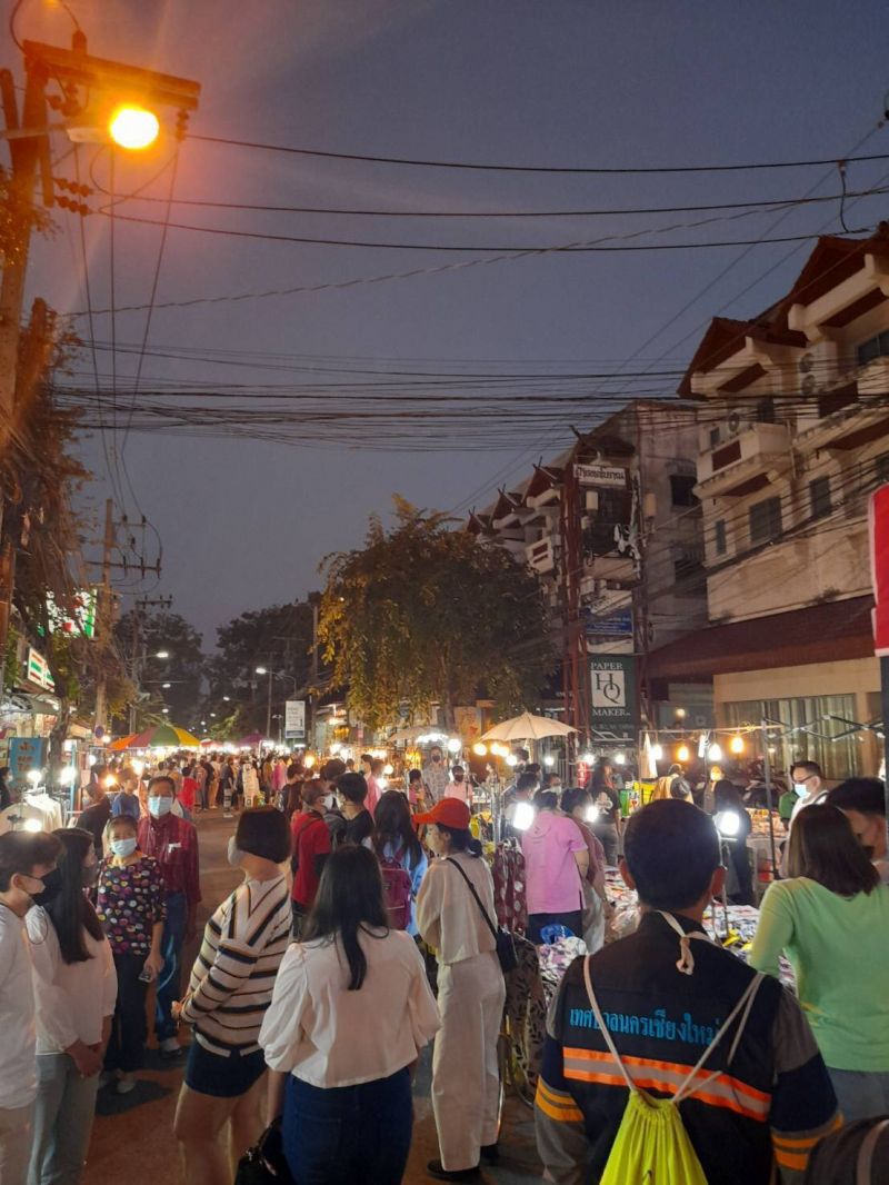 เชื่อมั่น ถนนคนเดินเชียงใหม่"คึกคัก"