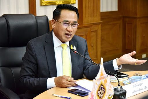 นายสัตวแพทย์สรวิศ ธานีโต 