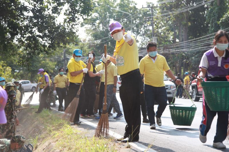 “นิพนธ์”นำมวลชนเชียงใหม่ทำกิจกรรมลดฝุ่นละออง PM 2.5