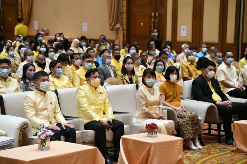 กทม.เชิดชูเกียรติ“พ่อตัวอย่างกรุงเทพมหานคร” ปี 63 พร้อมมอบโล่ประกาศเกียรติคุณในงาน “วันพ่อ” 