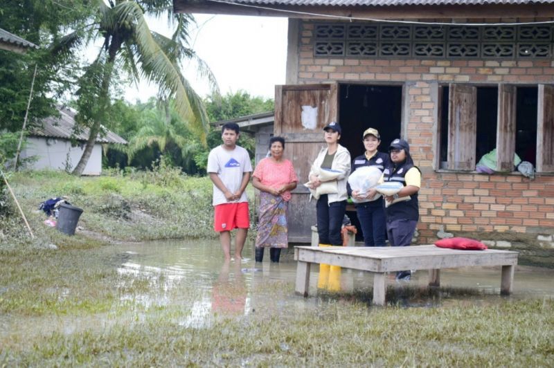 "สุริยะ"เล็งเยียวยาโรงงานน้ำท่วมใต้