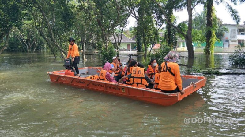 เปิดข้อมูล “น้ำท่วมภาคใต้” 5.5 แสนครัวเรือนเดือดร้อน เสียชีวิตแล้ว 29 ราย
