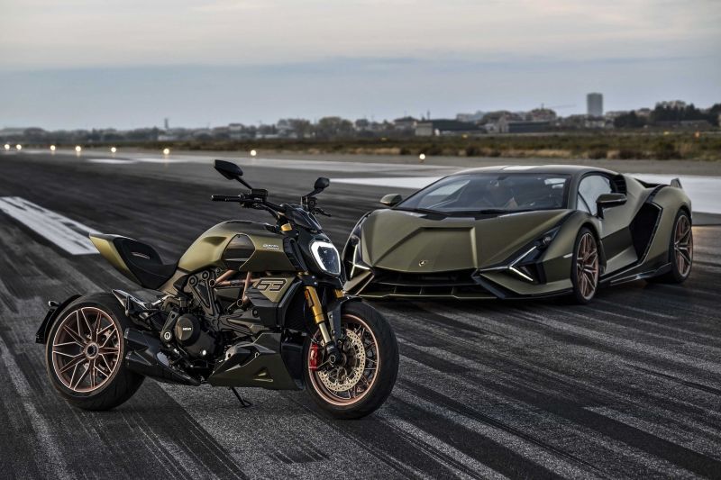 Ducati x Lamborghini คลอดซูเปอร์ไบค์รุ่นพิเศษ