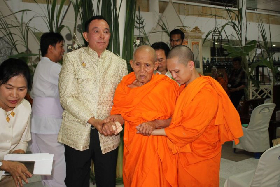 หลวงปู่หวล เกจิชื่อดังอยุธยา เจ้าอาวาสวัดพุทไธสวรรย์ มรณภาพแล้ว