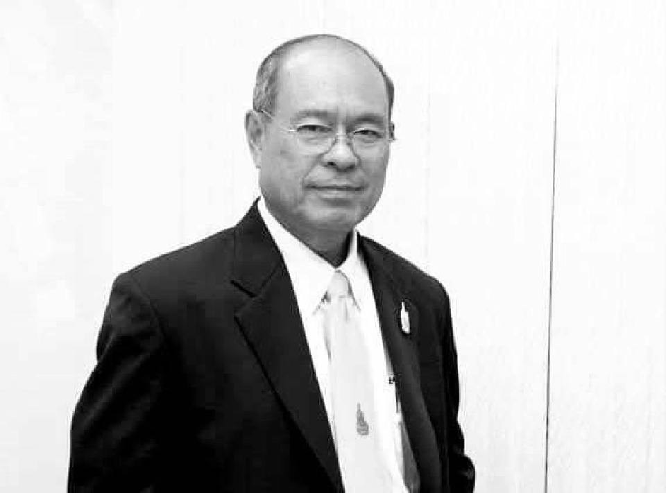 นพ.มงคล ณ สงขลา