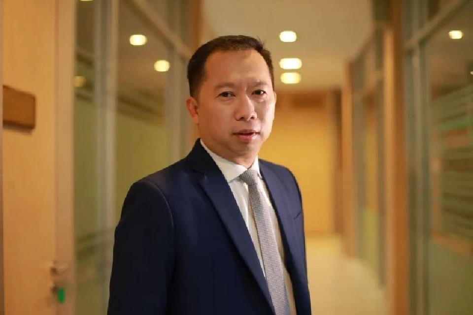 ณกรณ์ ตรรกวิรพัท 