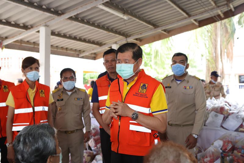 “นิพนธ์”สั่งเร่งระบายน้ำท่วมขังพื้นที่คาบสมุทรสทิงพระ