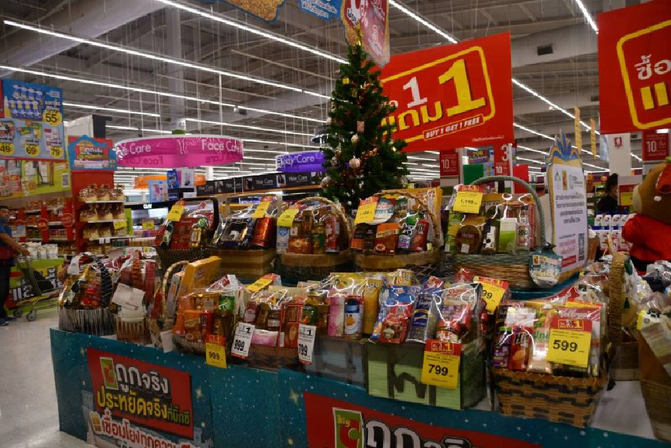 ตรวจเข้มขายกระเช้าของขวัญปีใหม่