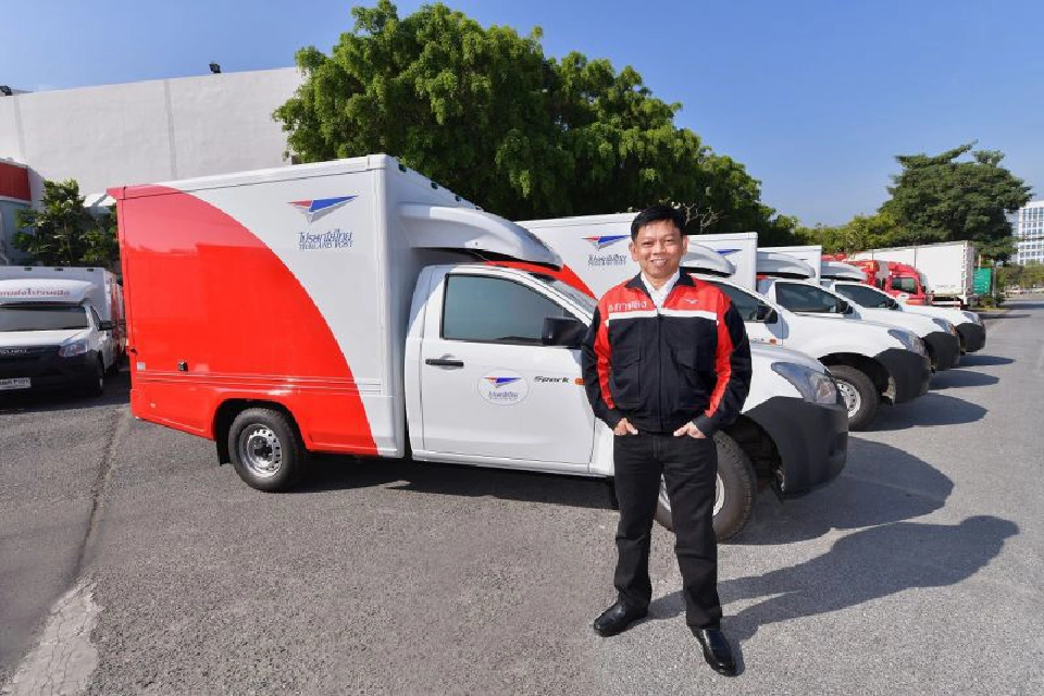 ไปรษณีย์ไทย ปล่อยคาราวานรถยนต์ขนส่ง รับปีใหม่