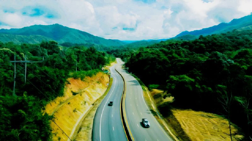 ขยาย 4เลน 6.6กิโล  วิ่งฉิวเชียงใหม่-เชียงราย