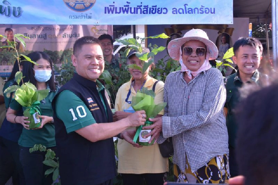 ประชาชนตอบรับ “ทส. ขับเคลื่อนไทย ไร้มลพิษ”