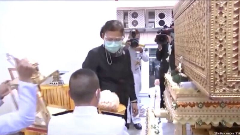 กรมสมเด็จพระเทพรัตนราชสุดาฯ สยามบรมราชกุมารี เสด็จพระราชดำเนินไปในการพระราชทานเพลิงศพ"พนมเทียน" 