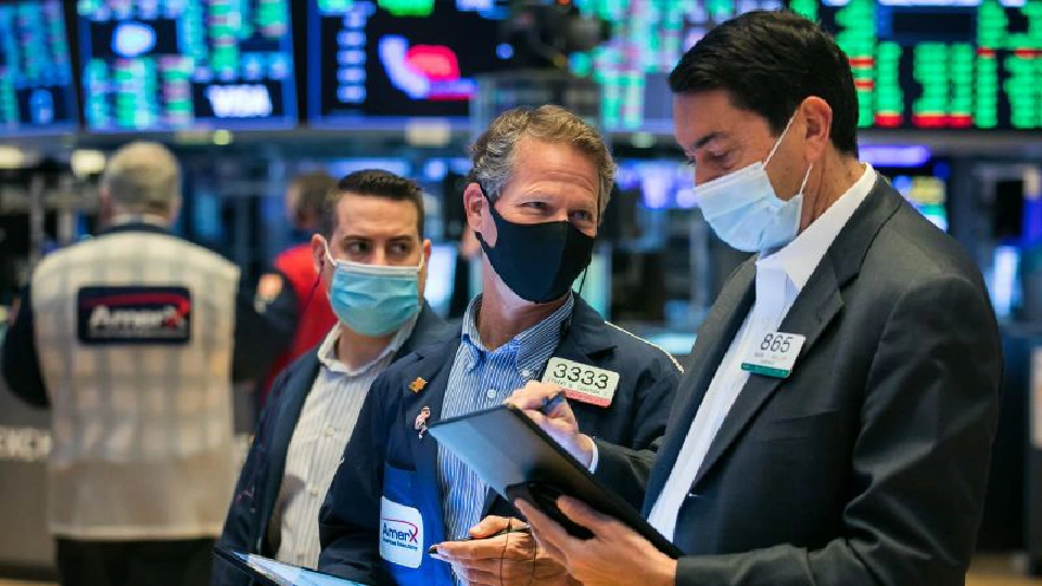 วอลล์สตรีทหมดแรง “แรลลี่” เมื่อ “ซานต้า” ติดโควิด