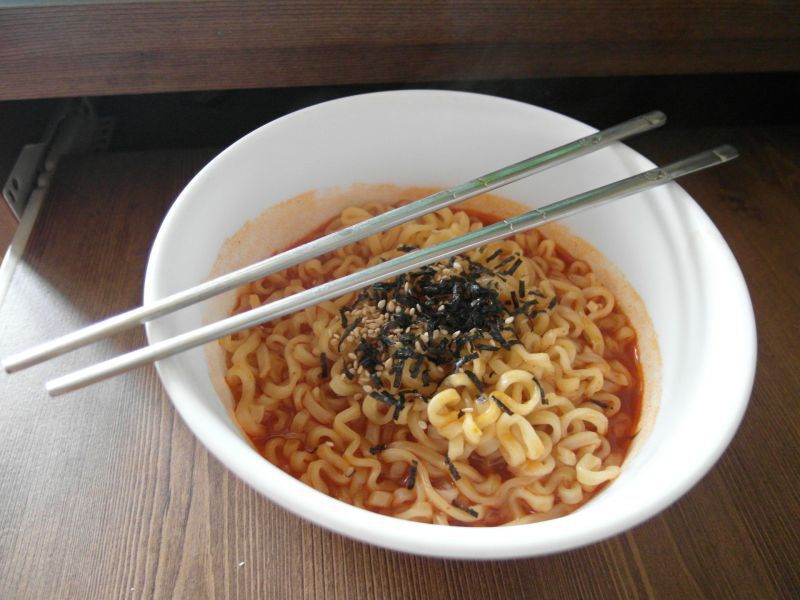 บะหมี่กึ่งสำเร็จรูป