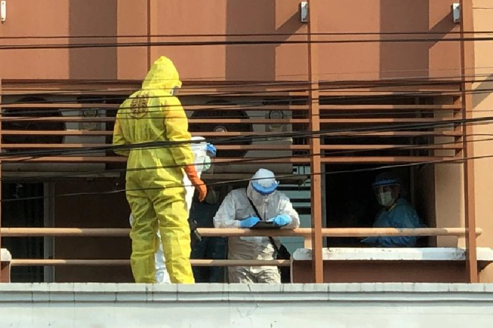 ด่วน! หญิงวัย 51 ปี กักตัวโควิด-19 โดดโรงแรมเสียชีวิตย่านหัวหมาก