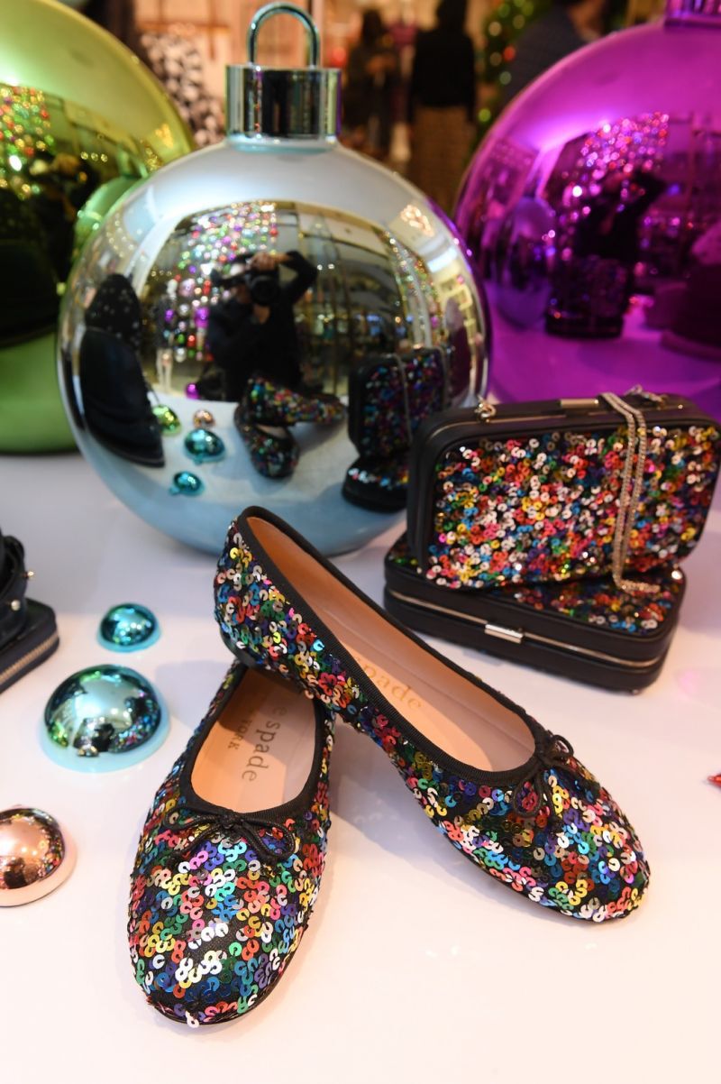 Kate Spade เติมสีสัน รับเทศกาลของขวัญปีใหม่