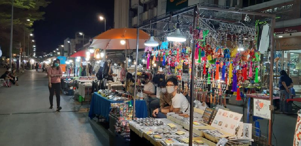 Fine Day @ Night Bazaar ปลุกเที่ยวย่านของดี"เชียงใหม่"
