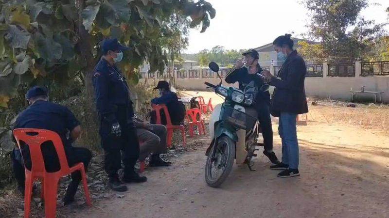 "บ้านดอนไชยป่าตึง"ล็อกดาวน์ข้ามปีที่แม่สอด