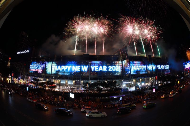 เซ็นทรัลเวิลด์ เคานต์ดาวน์ New Normal รับ New Year 2021