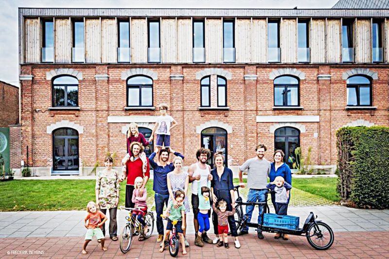 Living Apart Together อยู่ร่วมกันอย่างเป็นส่วนตัว 