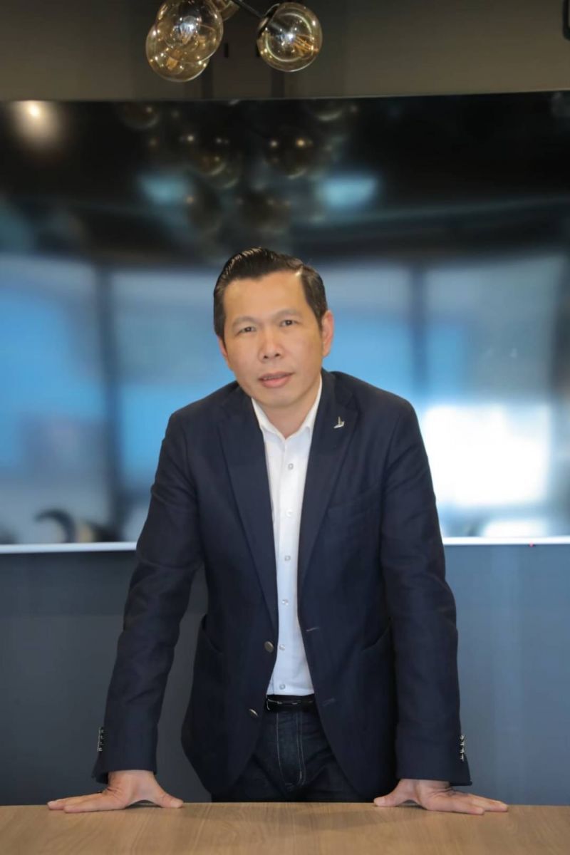 นายณัฐพล นิมมานพัชรินทร์ ผู้อำนวยการสำนักงานดิจทัลเพื่อเศรษฐกิจและสังคม