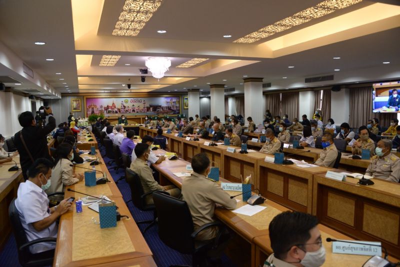 “มนัญญา”ลงพื้นที่ปัตตานี ช่วยเหลือน้ำท่วม-แจกเมล็ดพันธุ์