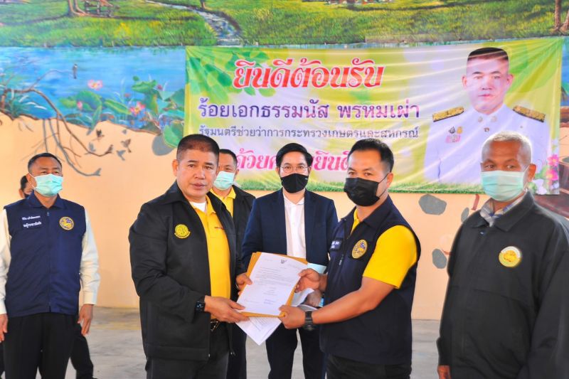 “ธรรมนัส”เร่งแก้ปัญหาเกษตรกร “พะเยา”